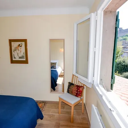 Casa Del Trobador *